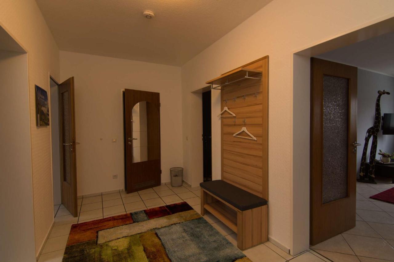 Ferienwohnung 'Zimmer Frei' 겔젠키르헨 외부 사진